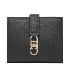 Portfel Tommy Hilfiger. Czarne portfele damskie Tommy Hilfiger, bez wzorów. Za 269.99 zł.