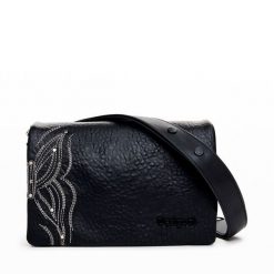 Torebka Desigual. Czarne listonoszki damskie Desigual, bez wzorów, bez dodatków. Za 179.99 zł.