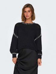 ONLY Sweter w kolorze czarnym rozmiar: S. Czarne swetry klasyczne damskie Only, s, ze splotem, bez kołnierzyka. Za 92.21 zł.