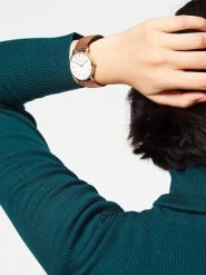 Liebeskind Zegarek kwarcowy w kolorze złoto-jasnobrązowo-białym rozmiar: onesize. Brązowe, analogowe zegarki damskie Liebeskind, ze stali. Za 378.54 zł.