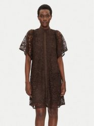 Bruuns Bazaar Sukienka koktajlowa Sago Philly BBW4583 Czarny Loose Fit. Czarne sukienki damskie Bruuns Bazaar, bez wzorów, z syntetyku, wizytowe, bez ramiączek. Za 719.99 zł.