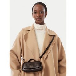 Torebka Calvin Klein. Brązowe torebki klasyczne damskie Calvin Klein, bez dodatków. Za 449.99 zł.