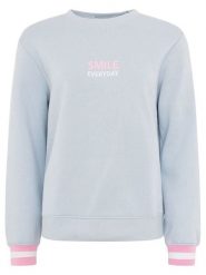 Zwillingsherz Bluza "Smile Everyday" w kolorze błękitnym rozmiar: L/XL. Niebieskie bluzy damskie Zwillingsherz, l, bez wzorów, bez kaptura. Za 169.95 zł.