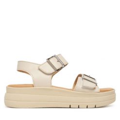 Sandały Tamaris. Białe sandały damskie Tamaris, bez wzorów, bez obcasa, na płaskiej podeszwie, bez zapięcia. Za 369.99 zł.