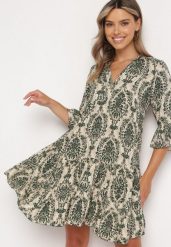 Zielono-Beżowa Bawełniana Rozkloszowana Sukienka z Falbankami Miloa. Zielone sukienki damskie Born2be, bez wzorów, z bawełny, klasyczne, bez ramiączek. Za 69.99 zł.