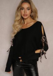 Czarny Nietoperzowy Sweter z Moherem Ozdobiony Wiązaniami w Panterkowy Print Semitha. Czarne swetry klasyczne damskie Renee, z jeansu, bez kołnierzyka. Za 69.99 zł.