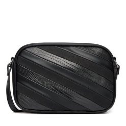 Torebka Lasocki. Czarne listonoszki damskie Lasocki, bez wzorów, bez dodatków. Za 159.99 zł.