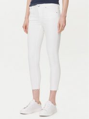 Mustang Jeansy Shelby 1016183 Biały Skinny Fit. Białe jeansy damskie Mustang, bez wzorów, z bawełny. Za 259.99 zł.