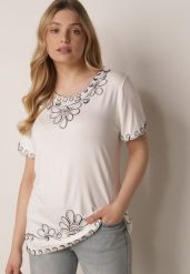 Biała Wiskozowa Bluzka na Krótki Rękaw z Etno Haftem z Metaliczną Nicią Aiopa. Białe bluzki damskie Born2be, l, bez wzorów, z jeansu, biznesowe, bez kołnierzyka, plus size, bez ramiączek. Za 69.99 zł.