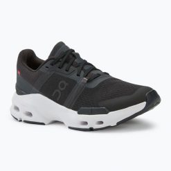 Buty treningowe damskie On Cloudpulse black/white. Czarne obuwie sportowe damskie On, bez zapięcia, na fitness i siłownię. Za 599.99 zł.