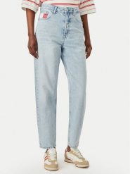 Tommy Jeans Jeansy DW0DW23467 Niebieski Mom Fit. Niebieskie jeansy damskie Tommy Jeans. Za 529.99 zł.