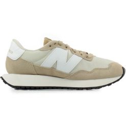 Buty sportowe na co dzień Damskie New Balance 237. Brązowe obuwie sportowe casual damskie New Balance, trekkingowe. Za 409.00 zł.