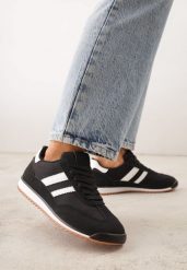 Czarne Sneakersy z Geometrycznym Motywem Jannata. Czarne obuwie sportowe damskie Born2be, z dresówki, bez zapięcia. Za 99.99 zł.