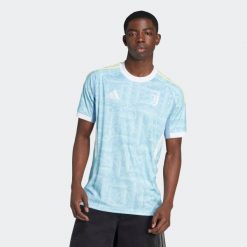 Koszulka piłkarska ADIDAS Juventus 25/26 wyjazdowa. Bluzki damskie Adidas, l, bez wzorów, bez kołnierzyka, bez ramiączek. Za 459.99 zł.