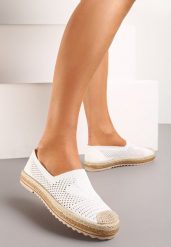 Białe Ażurowe Espadryle na Plecionej Podeszwie z Ozdobnym Noskiem Uraian. Białe espadryle damskie Renee, w ażurowe wzory, ze skóry, bez obcasa. Za 39.99 zł.