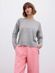 BGN Sweter w kolorze szarym rozmiar: 38. Szare swetry klasyczne damskie BGN, bez kołnierzyka. Za 120.45 zł.