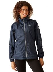 Regatta Kurtka przeciwdeszczowa "Corinne IV" w kolorze granatowym rozmiar: 50. Niebieskie kurtki sportowe damskie Regatta, m, bez wzorów, bez kaptura. Za 141.85 zł.