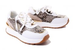 GOE LL2N4070 white/gold, półbuty sportowe damskie. Białe półbuty damskie GOE, bez wzorów, ze skóry, bez obcasa, na koturnie, bez zapięcia. Za 224.94 zł.