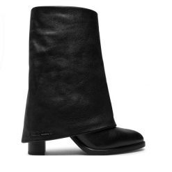 Kozaki See By Chloé. Czarne kozaki damskie See By Chloé, bez obcasa, na słupku, bez zapięcia. Za 2,349.00 zł.