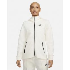 Bluza sportowa damska Nike FB8338110. Bluzy damskie Nike, m, bez wzorów, z kapturem. Za 563.00 zł.