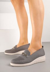Szare Półbuty na Koturnie z Ozdobą i Cyrkoniami Neviae. Szare półbuty damskie Born2be, z aplikacjami, bez obcasa, na koturnie, bez zapięcia. Za 59.99 zł.