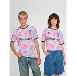 Koszulka wyjazdowa Hummel F Madison 2025/26. Białe koszulki damskie Hummel, bez wzorów, bez kołnierzyka, bez ramiączek. Za 344.50 zł.