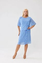 Sukienka Estelle w błękitnym kolorze - zwiewna szyfonowa kreacja PLUS SIZE XXL OVERSIZE JESIEŃ. Niebieskie sukienki damskie Moda Size Plus Iwanek, bez wzorów, z elastanu, eleganckie, bez ramiączek. Za 379.90 zł.