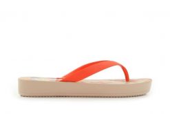 Japonki Dijean 278 995 Tomato Multi, Czerwony, Guma - 40. Czerwone klapki damskie Dijean, bez wzorów, z gumy, bez obcasa, bez zapięcia. W wyprzedaży za 26.10 zł.
