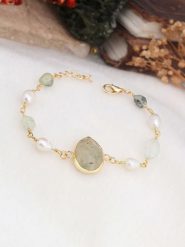 Pierres delicates Pozłacana bransoletka z labradorytami rozmiar: onesize. Szare bransoletki damskie Pierres delicates, pozłacane. Za 74.46 zł.