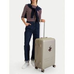 Walizka średnia Beverly Hills Polo Club. Brązowe walizki Beverly Hills Polo Club, bez wzorów, średnie. Za 359.99 zł.