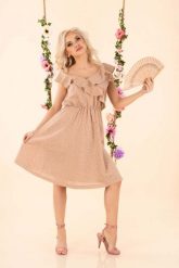 Rozkloszowana Sukienka w Drobne Groszki z Falbankami - Beżowa. Brązowe sukienki damskie Merribel, bez wzorów, z materiału, wizytowe, bez ramiączek. Za 139.90 zł.