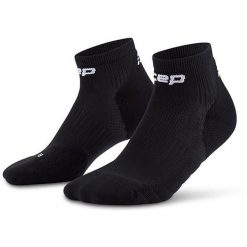 Damskie skarpety kompresyjne do biegania sportowe za kostkę Core Run CEP. Czarne skarpetki damskie CEP, bez wzorów, z elastanu. Za 79.00 zł.