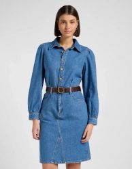 DAMSKA SUKIENKA JEANSOWA LEE LONG SLEEVE DRESS FINE BLUE 112370996. Niebieskie sukienki damskie Lee, bez wzorów, z jeansu, bez ramiączek. Za 249.99 zł.
