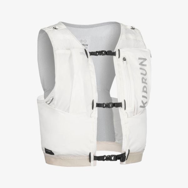 Kamizelka do biegania w terenie unisex Kiprun 900 Race 5 l na softflaski. Białe kamizelki damskie KIPRUN, l, bez wzorów, z elastanu, bez kaptura. Za 199.99 zł.