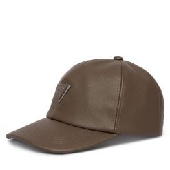 Czapka z daszkiem Guess. Brązowe czapki z daszkiem damskie Guess, z aplikacjami. Za 199.99 zł.