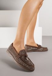 Brązowe Mokasyny Ozdobione Cyrkoniami i Aplikacjami Isirsyss. Brązowe mokasyny damskie Born2be, z jeansu, bez obcasa. Za 99.99 zł.