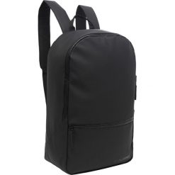 Plecak hummmel lifestyle. Czarne plecaki Hummel, bez wzorów. W wyprzedaży za 252.70 zł.