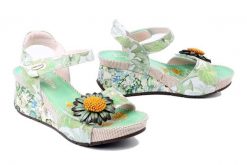 LAURA VITA 0007709 Barry 36 menthe, sandaly damskie. Zielone sandały damskie LAURA VITA, bez wzorów, ze skóry, bez obcasa, na koturnie, bez zapięcia. Za 399.90 zł.