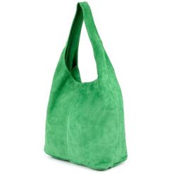 Worek A4 skórzany zielony U35. Zielone torebki klasyczne damskie z materiału, na ramię, duże, zamszowe, bez dodatków. Za 159.99 zł.