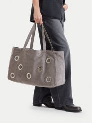 Guess Jeans Torebka CEO-GUESS-XC-003-10 Szary. Szare shopper bag Guess Jeans, z aplikacjami, z jeansu, bez dodatków. Za 329.99 zł.