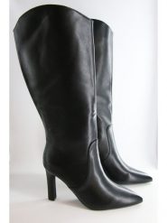 Bellucci Kozaki w kolorze czarnym rozmiar: 36. Czarne kozaki damskie Bellucci, na zimę, bez obcasa, na szpilce, bez zapięcia. Za 165.99 zł.