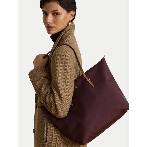 Torebka LAUREN RALPH LAUREN. Czerwone shopper bag Lauren Ralph Lauren, bez wzorów, bez dodatków. Za 799.99 zł.