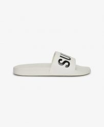 Superdry Pool Sliders klapki basenowe z wyściełanymi paskami – Brilliant White. Białe klapki damskie Superdry, bez wzorów, z poliesteru, bez obcasa, bez zapięcia. Za 143.70 zł.