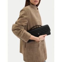 Torebka Badura. Czarne torebki klasyczne damskie Badura, bez dodatków. Za 229.99 zł.