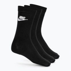 Skarpety Nike Sportswear Everyday Essential 3 pary. Czarne skarpetki damskie Nike, bez wzorów. Za 110.70 zł.