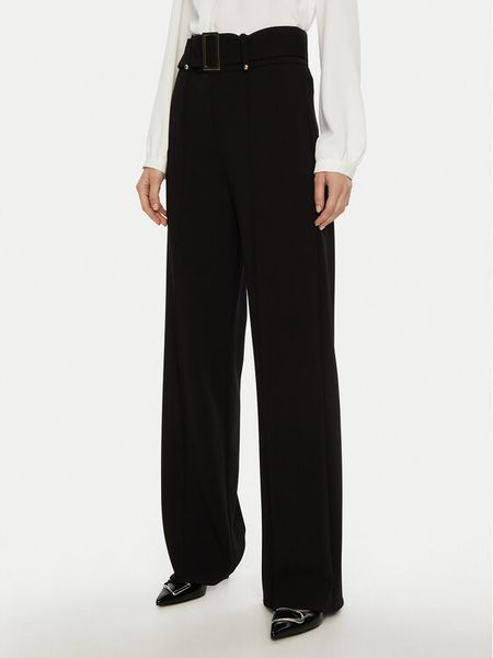 Rinascimento Spodnie materiałowe CFC0121912003 Czarny Regular Fit. Czarne spodnie materiałowe damskie Rinascimento, bez wzorów, z materiału. Za 309.99 zł.