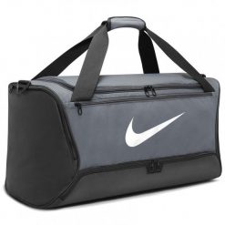 Torba sportowa treningowa NIKE na trening w podróż. Czarne torby podróżne Nike, bez wzorów. Za 176.00 zł.