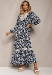Granatowo-Niebieska Sukienka Rozkloszowana Maxi z Falbanką Maruerilla. Niebieskie sukienki damskie Renee, bez wzorów, z materiału, bez ramiączek. W wyprzedaży za 107.99 zł.