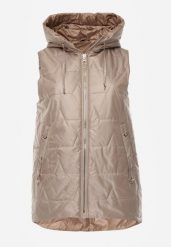 Jasnobrązowa Kamizelka z Nieodpinanym Kapturem i Geometrycznym Pikowaniem Kalousa. Brązowe kamizelki damskie Born2be, l, bez wzorów, z dresówki. Za 149.99 zł.