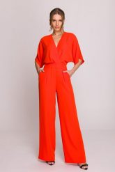 Elegancki kombinezon damski z kopertowym dekoltem pomarańczowy. Brązowe kombinezony damskie Stylove, l, bez wzorów, z tkaniny, eleganckie, bez kołnierzyka, bez ramiączek, krótkie. Za 489.00 zł.